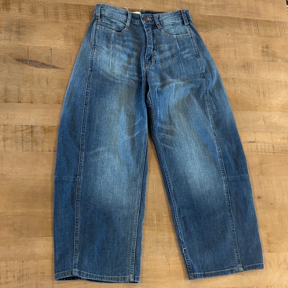 Pilcro Denim - Anthropologie Pilcro Barrel Jeans Size 24 or 00
